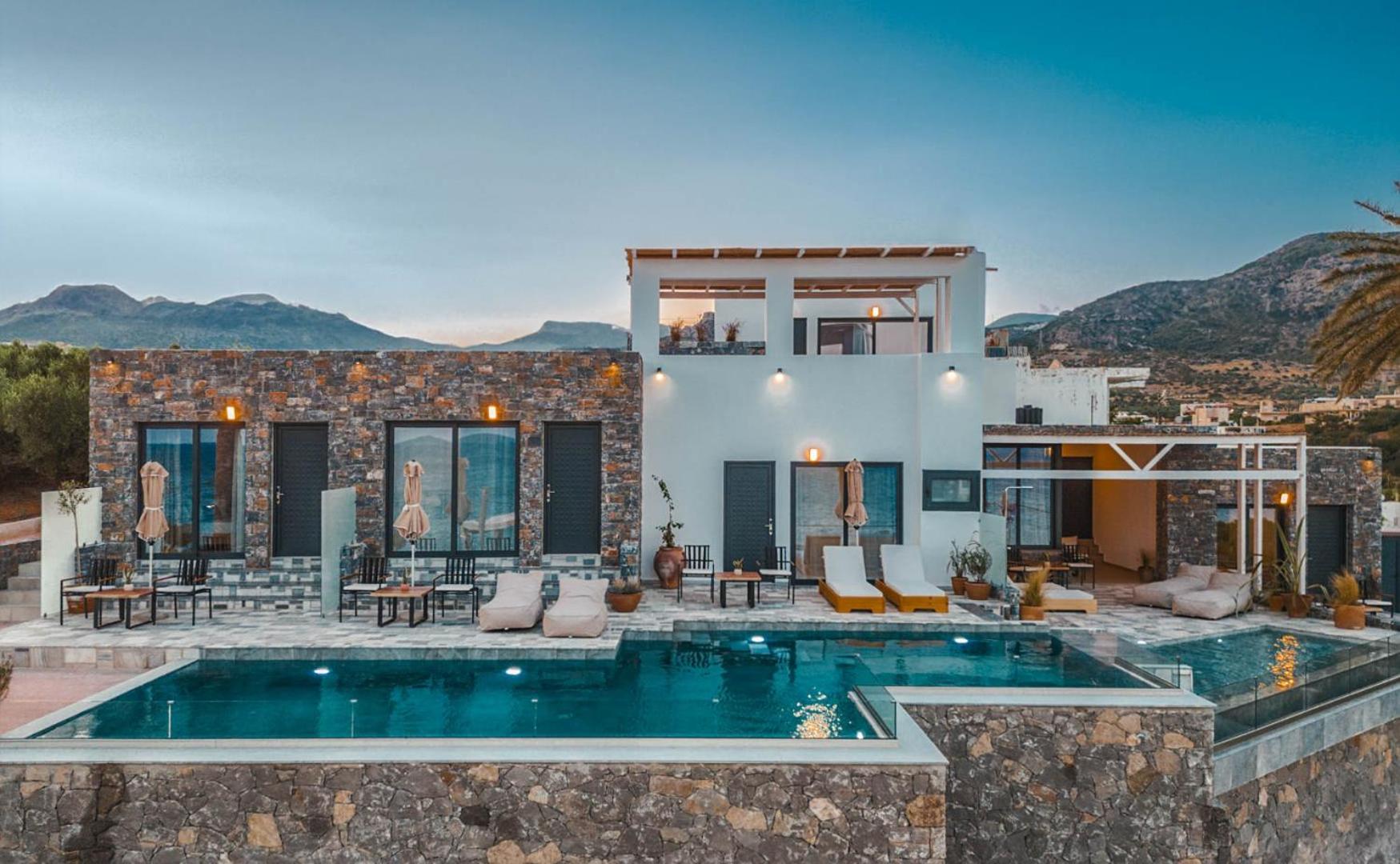 Plakakia Luxury Apartments Makry Gialos  Exterior photo