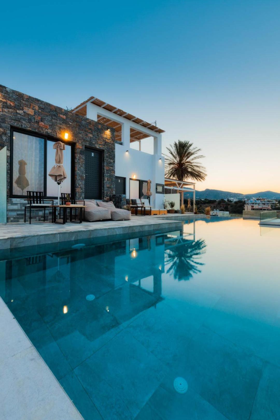 Plakakia Luxury Apartments Makry Gialos  Exterior photo