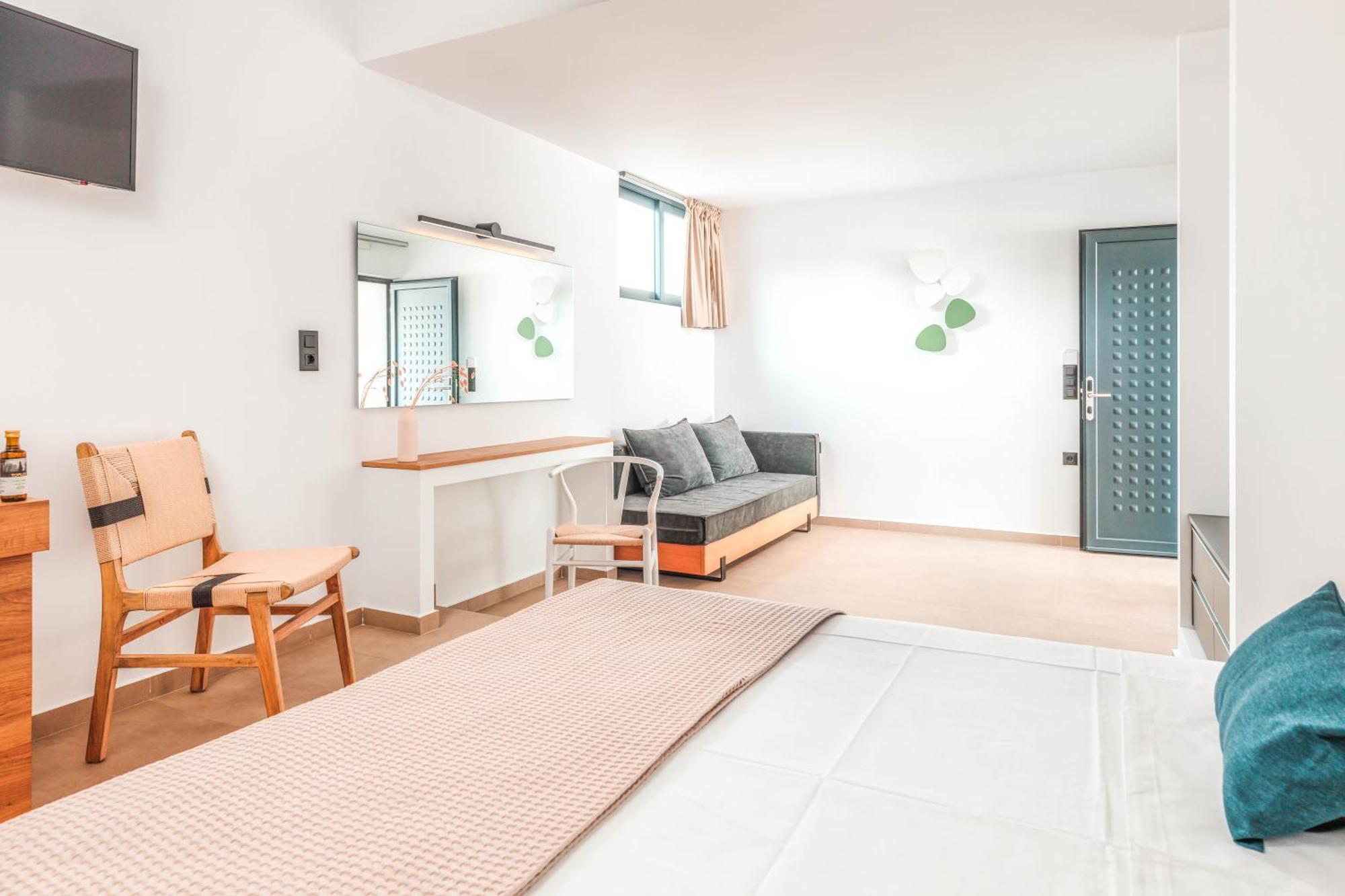 Plakakia Luxury Apartments Makry Gialos  Exterior photo