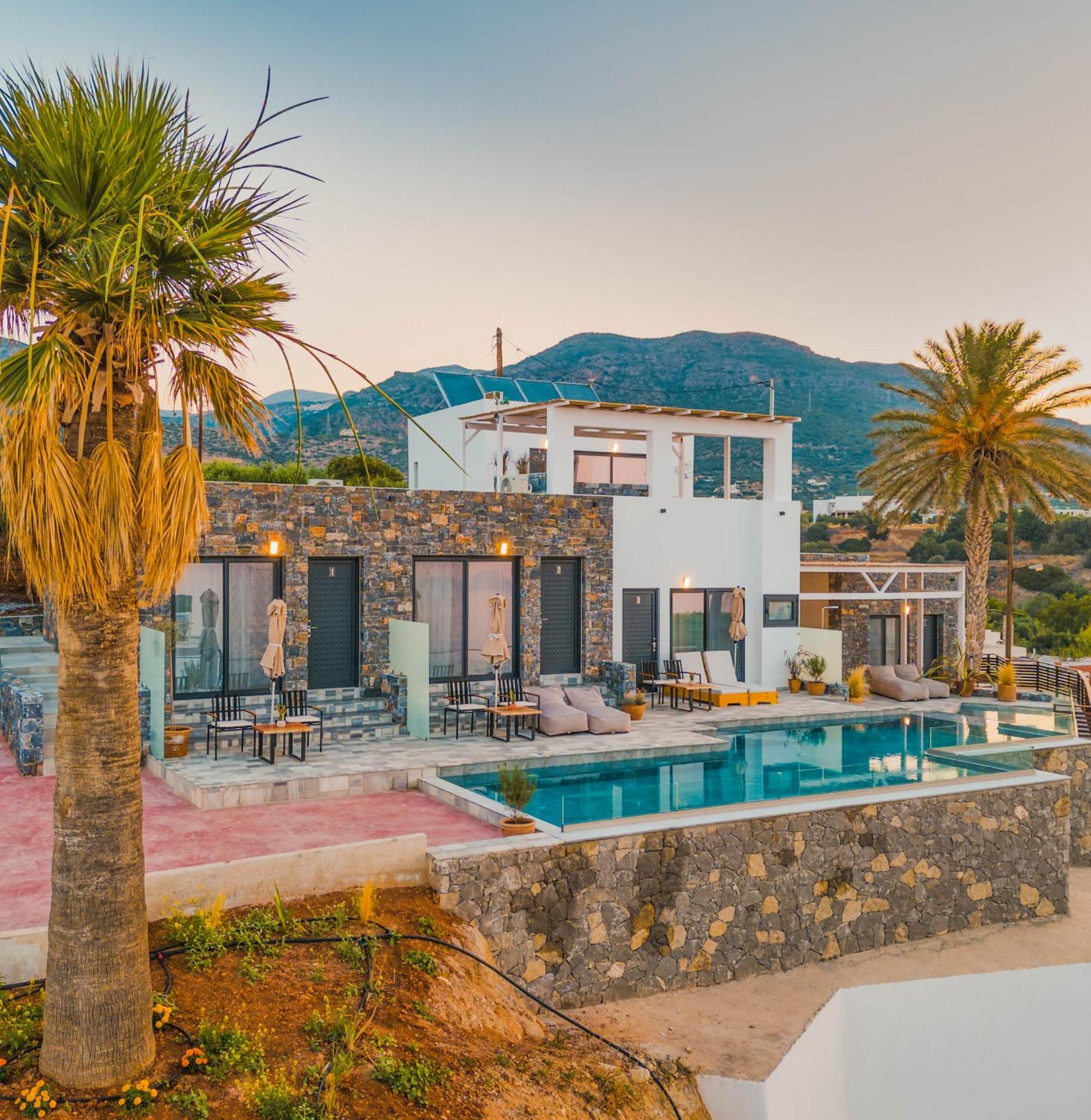 Plakakia Luxury Apartments Makry Gialos  Exterior photo